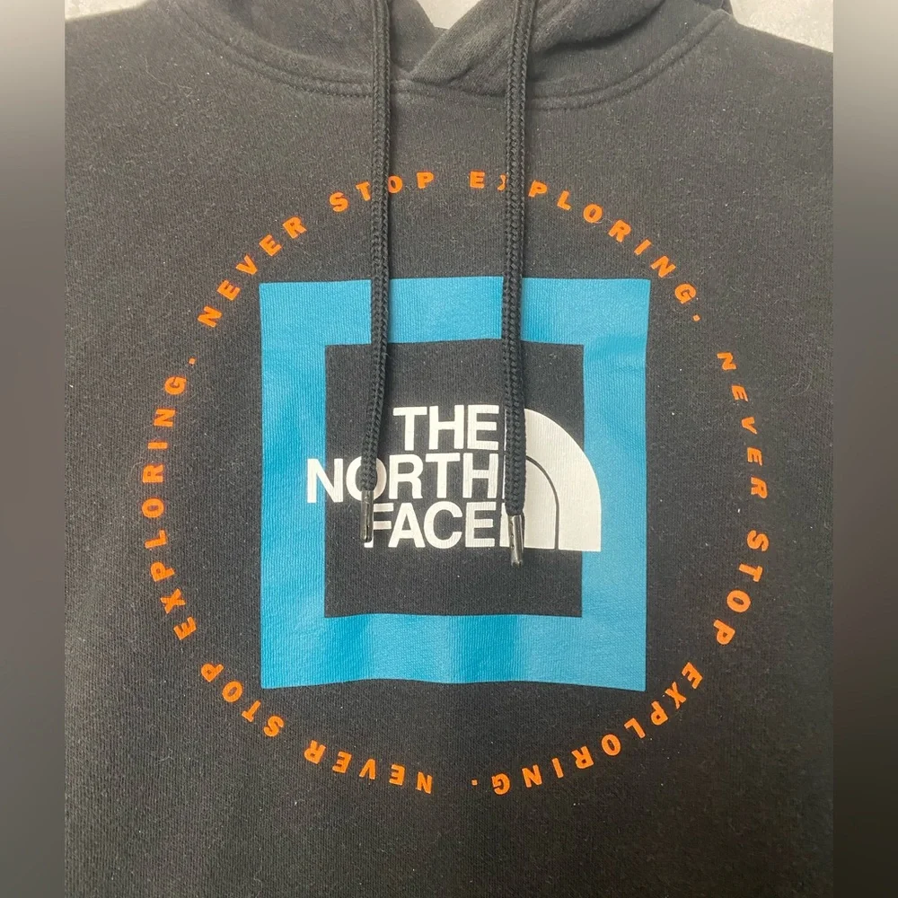 The North Face Men's Geo NSE Hoodie in TNF Black Harbor Blue / Orange Logo S